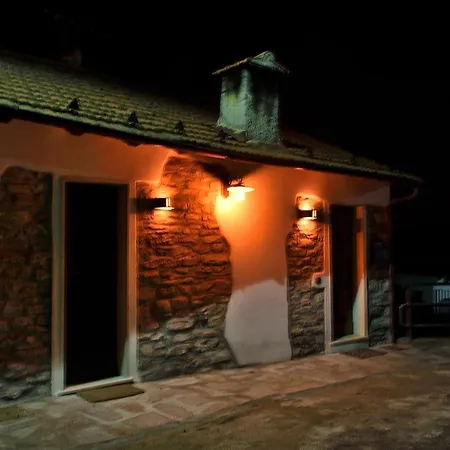 Il Borgo Del Castello Gæstehus Cremolino