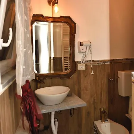 Il Borgo Del Castello Pensionat Cremolino