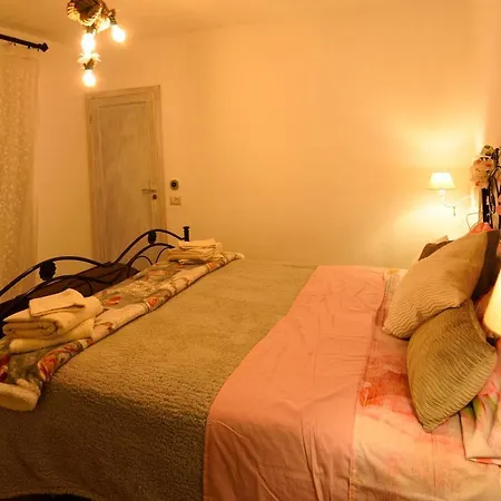 Il Borgo Del Castello بيت ضيافة 3*