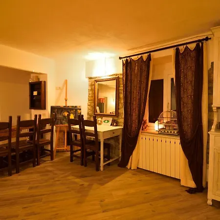 Il Borgo Del Castello بيت ضيافة