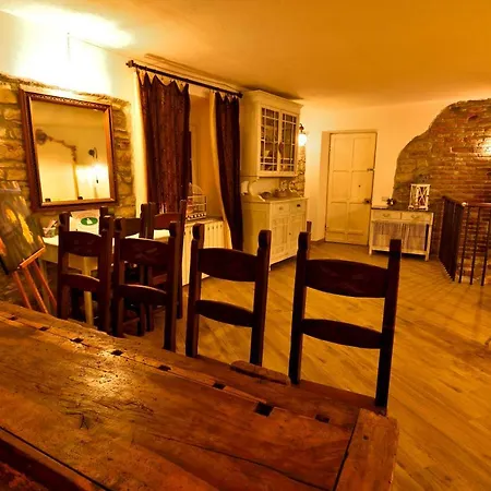 Il Borgo Del Castello بيت ضيافة